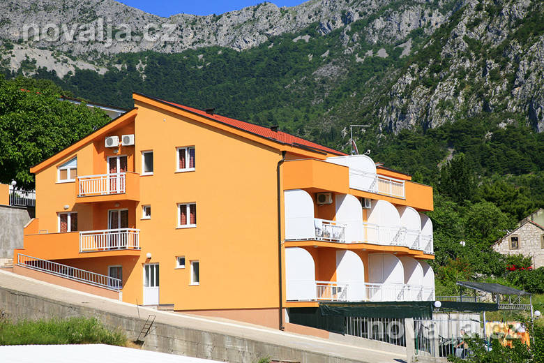 Apartmány Nikola, Gradac, Chorvatsko