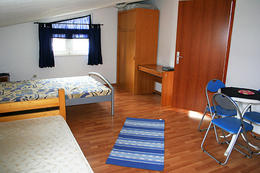 apartmány Antonija: štúdio A1 pre 2-4 osoby, 
3. poschodie