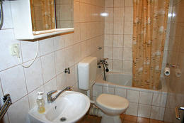 apartmány Antonija: štúdio A1 pre 2-4 osoby, 
3. poschodie