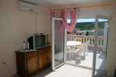 apartmány Mirjana: apartmán 3R pre 5-6 osôb,
2. poschodie, vpravo