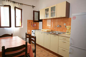 apartmány Fabijanić: apartmán A1 pre 5 osôb, prízemie