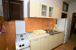 apartmány Fabijanić: apartmán A1 pre 5 osôb, prízemie