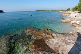 Pláže - Pula-Banjole, poloostrov Istrie, Chorvatsko