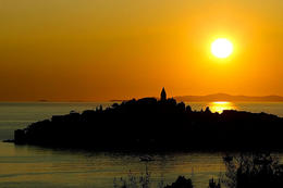 Západ slunce nad Primoštenem, Chorvatsko