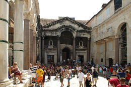 Diokleciánov palác v Splite