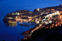 Dubrovník - doporučujeme navštívit z letovisek Drvenik...