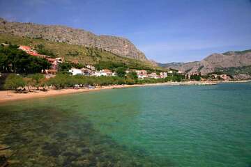 Pláž - apartmány Borovina, Omiš-Duće, Chorvatsko