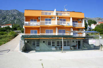 Apartmány Nikola, Gradac, Chorvatsko