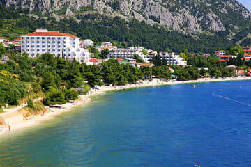 Pláž - hotel Laguna**, Gradac, Chorvatsko