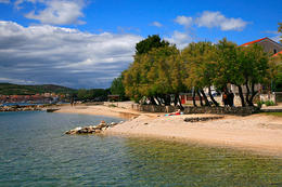 Vodice - Lovetovo - pláže, Chorvatsko