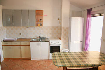 apartmány Lucija: apartmán A4 pre 4-6 osôb, 
2. poschodie