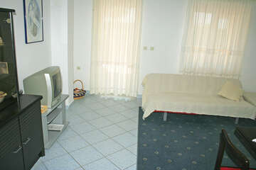 apartmány Lucija: apartmán A1 pre 4 osoby, prízemie