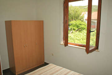 apartmány Edo: apartmán A9 pre 3-4 osoby, 
1. poschodie