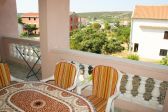 apartmány Mirjana: apartmán 2L pre 5-6 osôb,
1. poschodie, vľavo