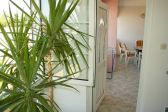 apartmány Mirjana: apartmán 2L pre 5-6 osôb,
1. poschodie, vľavo