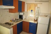 apartmány Mirjana: apartmán 1R pre 5-6 osôb, 
prízemie, vpravo