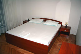 apartmány Paško: apartmán A3 pre 6-8 osôb, 
2. poschodie 