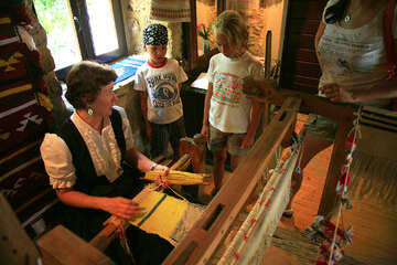 Museum tkaní, Rošský vodopád, Chorvatsko