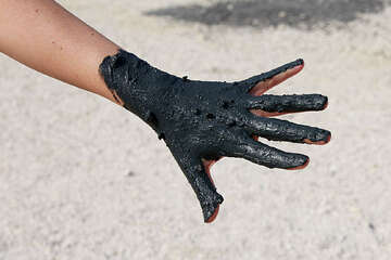 Léčivé bahno ve městě Pag, ostrov Pag, Chorvatsko