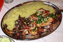 Grilované olihně (Lignje na žaru), Chorvatsko