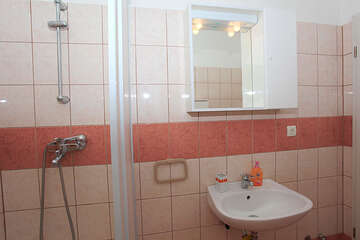 Apartmány Lina: apartmán A1, pre 2–4 osoby, 2. poschodie