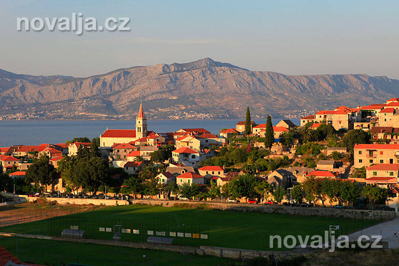 Postira, ostrov Brač