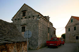 Grohote, ostrov Šolta, Chorvatsko