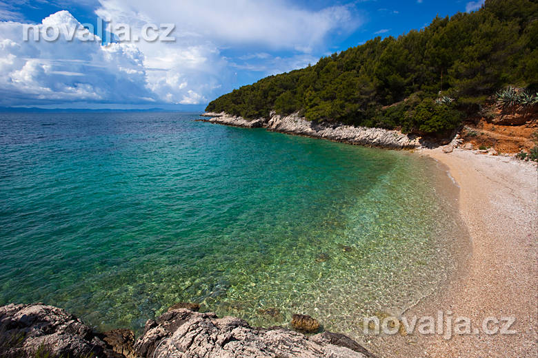 Južné zátoky, ostrov Hvar