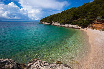 Jižní zátoky ostrova Hvar - pláž v zátoce u domu Oaza I, Chorvatsko