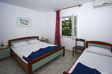 A1 - apartmány Erik, Metajna, ostrov Pag, Chorvatsko