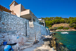 Apartmány Oaza I - přístup do moře hned u domu, jižní zátoka ostrova Hvar, Chorvatsko