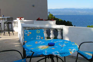 Apartmány Vrbnik 14 - společná terasa, Vrbnik, ostrov Krk, Chorvatsko