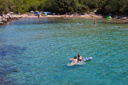 Potočnica - písečná pláž Kukurina, ostrov Pag, Chorvatsko