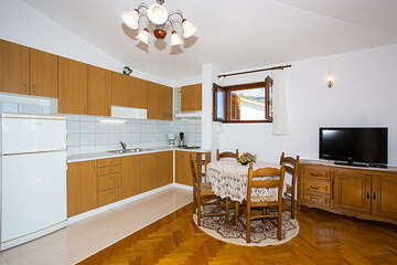 A8 - apartmány Marijana, Promajna, Chorvatsko