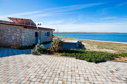 Apartmány Osama, zátoka u Povljany, ostrov Pag, Chorvatsko