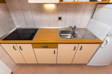 A2 - apartmány Enim, Promajna, Chorvatsko