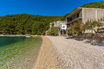 A1 - apartmány Meri, jižní zátoky ostrova Hvar, Chorvatsko