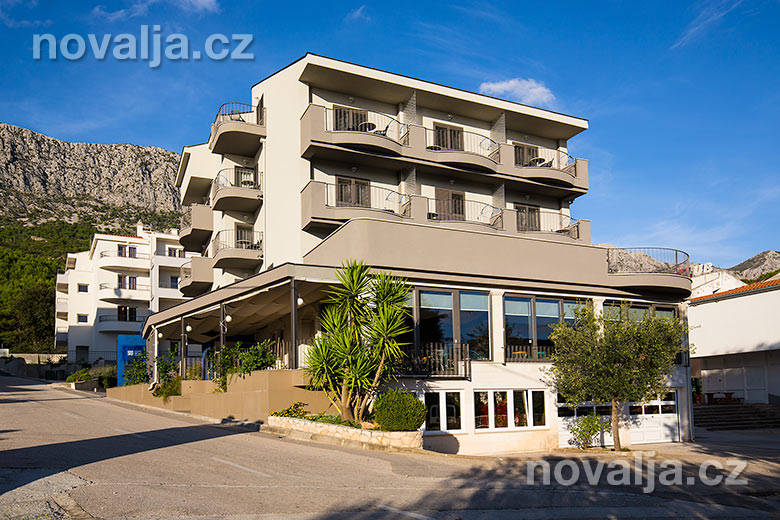 Hotel Ivando***, Drvenik