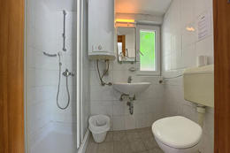 Hotel Resnik** - bungalovy Suite, Kaštel Štafilić, Chorvatsko