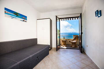 A2 - apartmány Meri, jižní zátoky ostrova Hvar, Chorvatsko