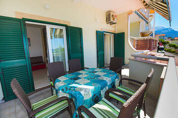 A1 - apartmány Michael, Pisak, Omišská riviéra, Chorvatsko