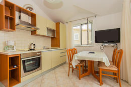 A1 - apartmány Nevenica, Vodice, Chorvatsko