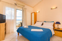 A2 - apartmány Michael, Pisak, Omišská riviéra, Chorvatsko