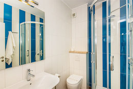 příklad čtyřlůžkového pokoje (pokoj 303) - hotel Srečko, Drvenik, Makarská riviéra, Chorvatsko