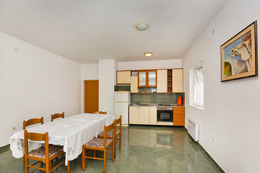 A2 - apartmány Naranča, Sukošan, Chorvatsko