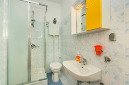 A2 - apartmány Karaka, zátoka Luka Dubrava, poloostrov Pelješac, Chorvatsko