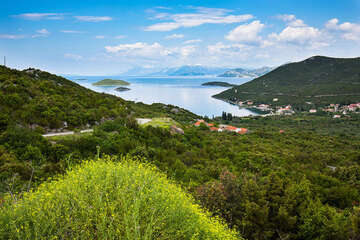 Zátoka Brijesta, poloostrov Pelješac, Chorvatsko