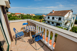 A2 - apartmány Karavela, Tkon, ostrov Pašman, Chorvatsko