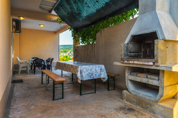 A1 - apartmány Medo, Sevid, Trogirská riviéra, Chorvatsko