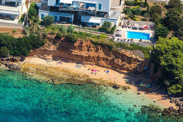 Apartmány Bracera - letecký pohled na písečnou pláž, Stará Novalja, ostrov Pag, Chorvatsko